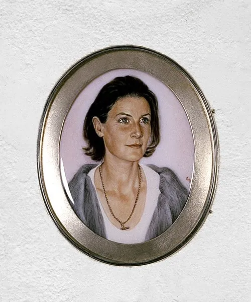 Annabel — Copper, 64 x 76 mm