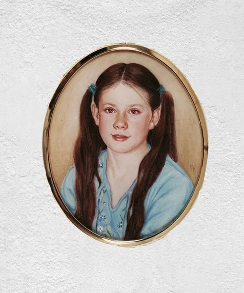 Gwendoline — Copper, 64 x 76 mm